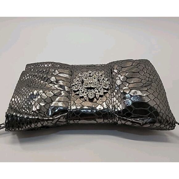 IMAN Evening Bag Purse Rhinestones Removable Strap Silver Metallic Snake Print - Picture 9 of 14